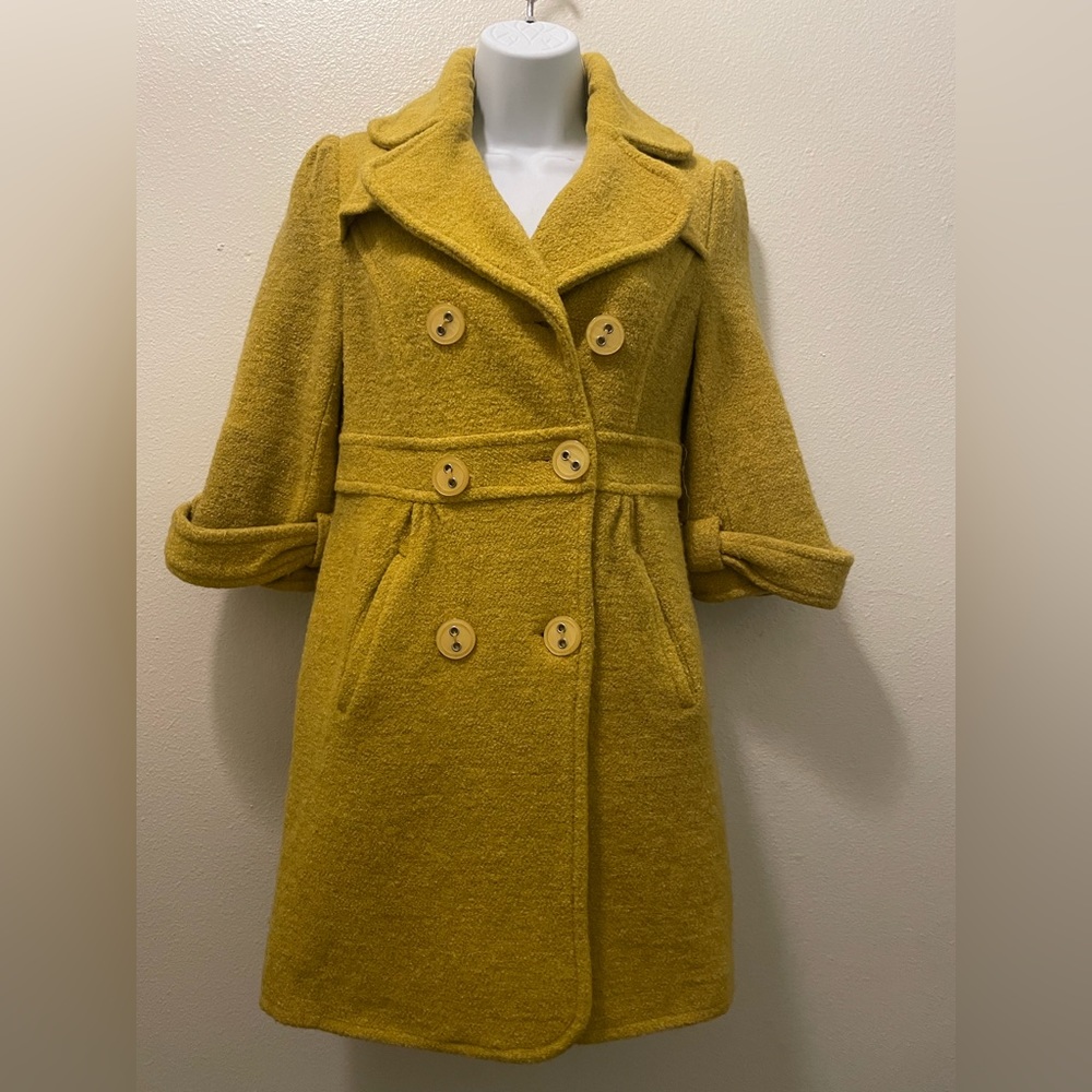 Yellow Mid sleeve Coat.